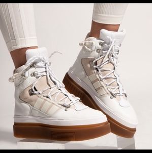 NIB Ivy Park x Adidas Super Sleek Boot in white - 11